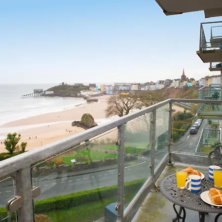Puffins Nest Tenby Exterior photo
