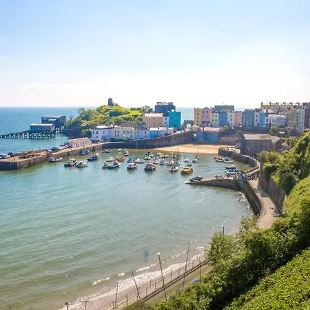 Puffins Nest Tenby Exterior photo